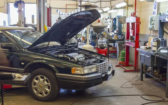 Mecánica y mantenimiento del automóvil