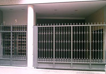Instalación y mantenimiento de puertas de garaje