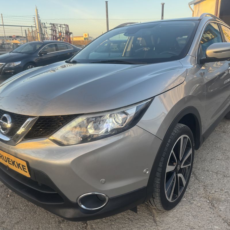 Nissan Qashqai 1.6 dci 130 cv del 2015 con 158.000 km: Stock de Vehículos de El Truekke