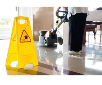 Abrillantado de pavimentos: Servicios de MATIS NET Servicios de Limpieza