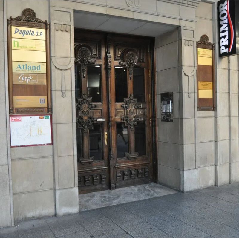 Sector Centro - Paseo Independencia, 5 dormitorios, 3 baños, reformar:  de Fincas Goya
