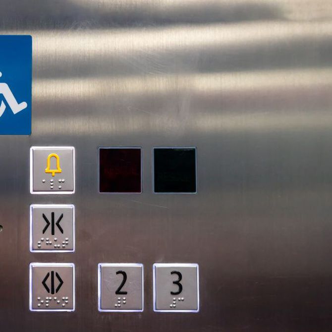 Las normas de seguridad para el uso de ascensores para discapacitados