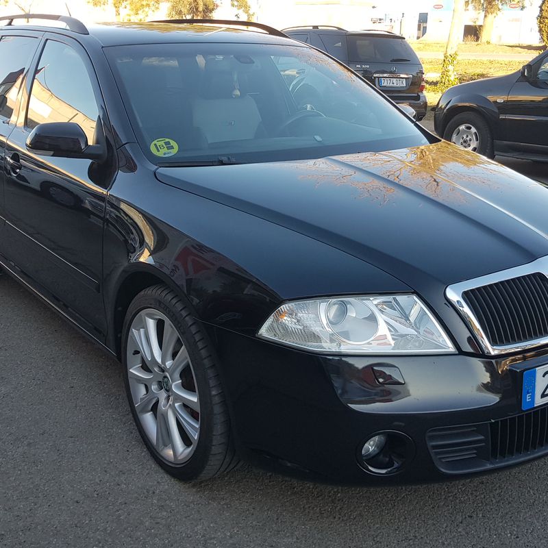 SKODA  Octavia Combi 2.0 TDI DPF RS: Catálogo de AUTOMOVILES MORAUTO SL