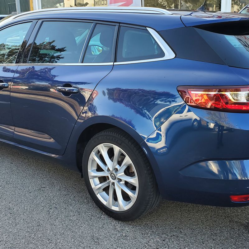 RENAULT Mégane Sp. Tourer Zen En. dCi 81kW 110CV: Catálogo de AUTOMOVILES MORAUTO SL