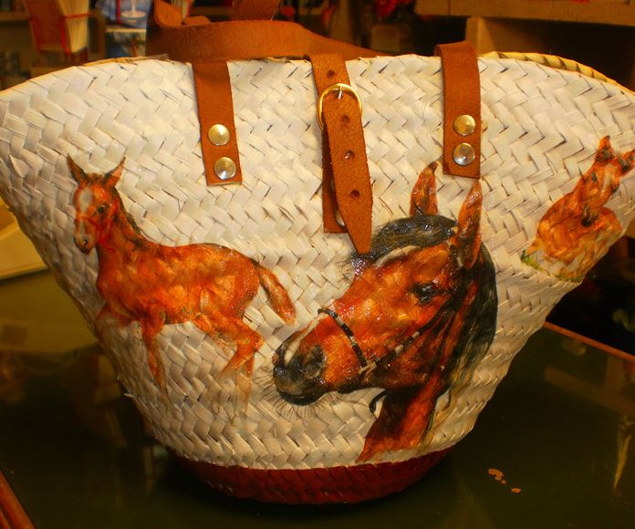 especial cestas: Productos y servicios de Floristería Rosella