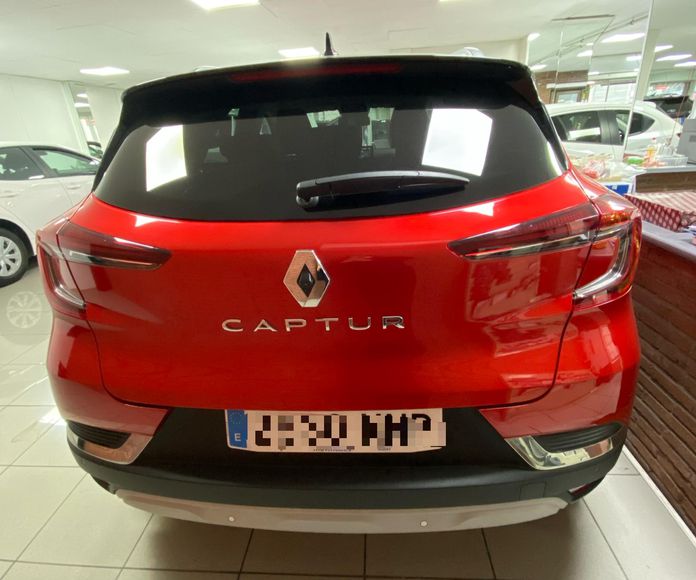 RENAULD CAPTUR
