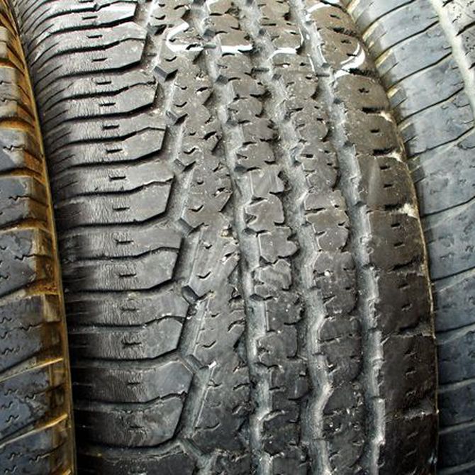 Vigila el estado de tus neumáticos