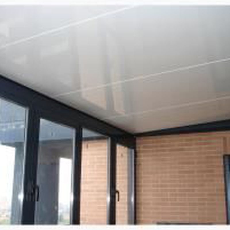 Soluciones para techos y sombras. Paneles autoportantes de aluminio: Productos de Aluminios Quatro