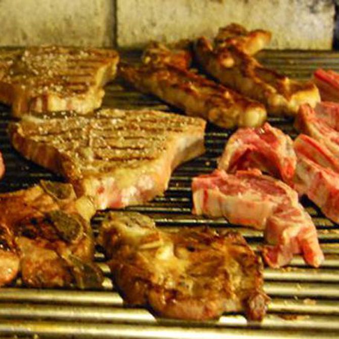 Chimichurri, el mejor acompañamiento para la carne