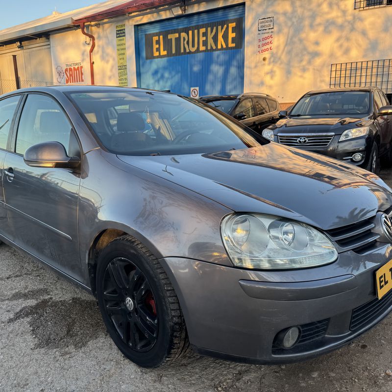 Volkswagen golf 1.9 tdi 105 cv del 2005 con 370.000 km: Stock de Vehículos de El Truekke