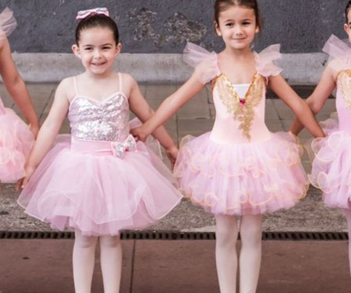 BALLET CLASICO PARA NIÑOS , JOVENES Y ADULTOS: Otros Servicios de Estudio de Ballet Saioa Ibáñez Romero - Ballet Bilbao -