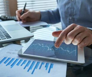 Cómo una gestoría puede mejorar la competitividad de las empresas