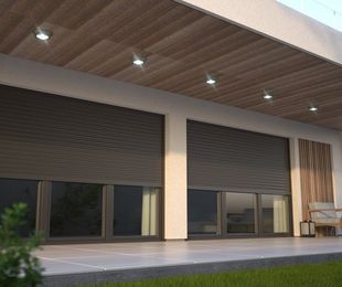 Eficiencia energética: Cómo los toldos y persianas motorizados contribuyen al ahorro de energía