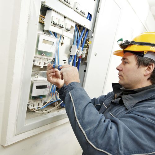 Instalación de cuadros eléctricos en Soto del Real