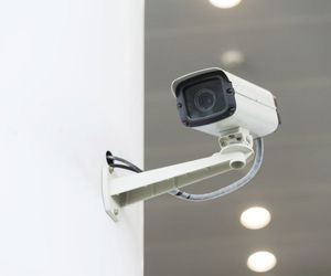 Vigilancia inteligente: Cómo proteger tu edificio con cámaras baratas pero eficaces