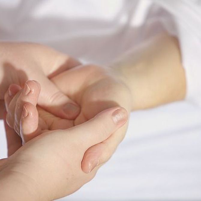 Consejos para cuidar en casa a una persona con fibromialgia