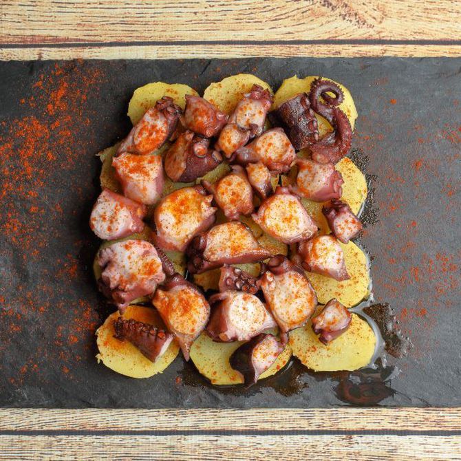 Pulpo a feira: uno de los platos más importantes de la cocina gallega