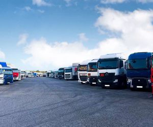 Parking para camiones 24 horas en Paterna