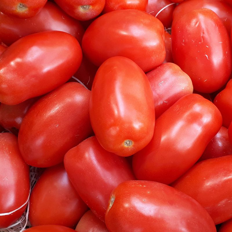 Tomates pera: Catálogo de FRUTAS PAULA