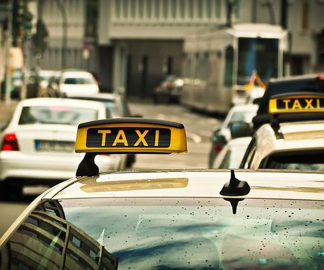 ¿Por qué es recomendable usar un taxi para moverte por el centro de Madrid?