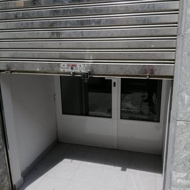 Cerraduras para persianas enrollables: Servicios de Puertas Y Armarios Zarautz