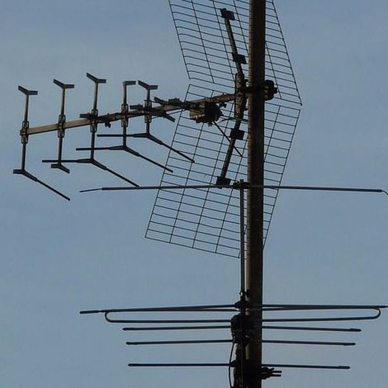 Antenas: Servicios  de A.R.M.