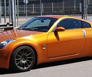 Nissan 350Z - Mantenimiento y asientos Sparco