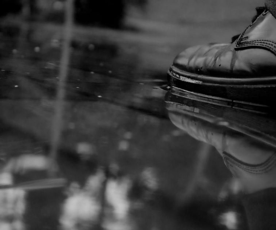 Cómo evitar que la lluvia estropee los zapatos