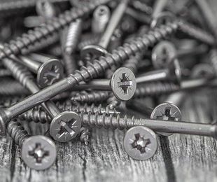 ¿Qué tornillos debo usar para mi proyecto?