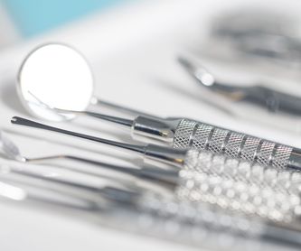 Implantes y prótesis: Tratamientos de Clínica Dental Santa Marta