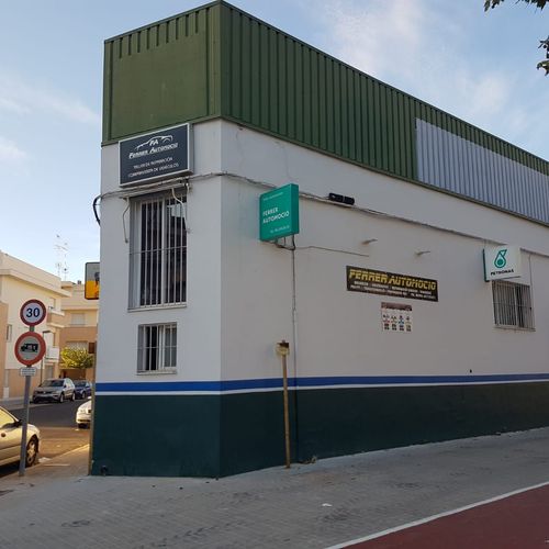 Fachada del taller en L´ Alcúdia