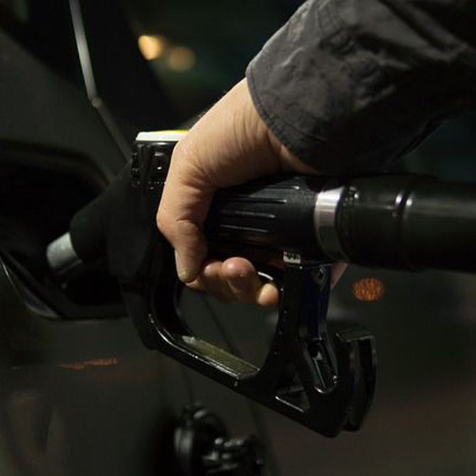 ¿Es siempre el gasóleo más barato que la gasolina?