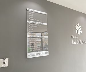 Academia de idiomas en La Roda | Centro de Estudios La Miliaria