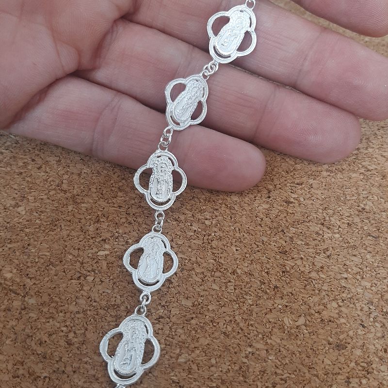 Pulsera Virgen de los Remedios: Catálogo de Joyería Izquierdo