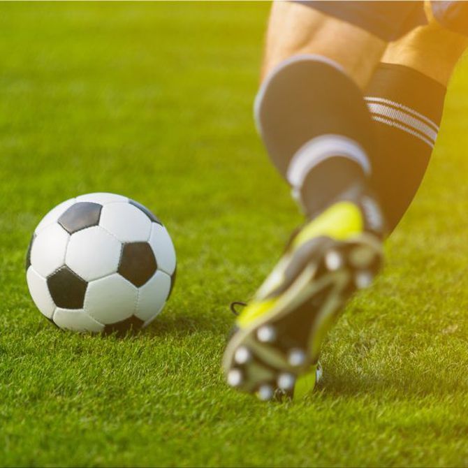El cuidado del pie en la práctica del fútbol