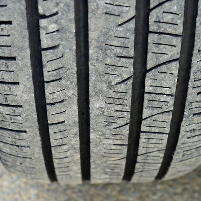 Aprende a identificar cuándo debes cambiar tus neumáticos