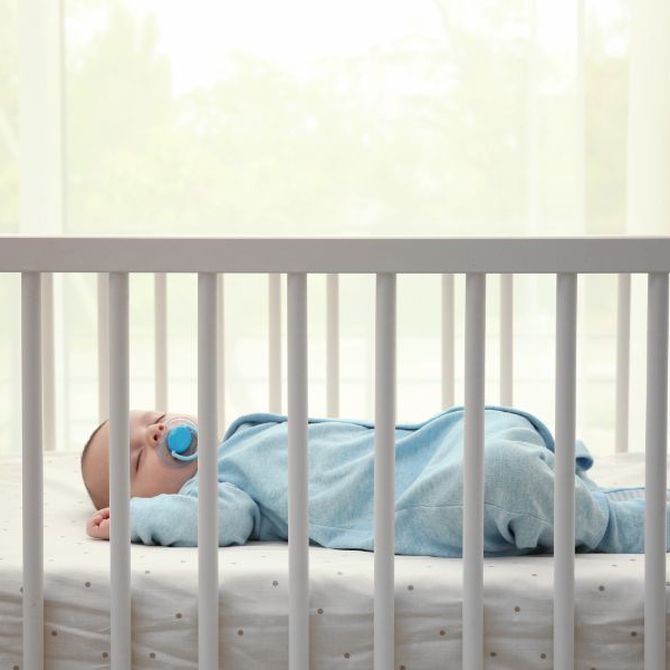Cómo elegir el colchón para la cuna del bebé