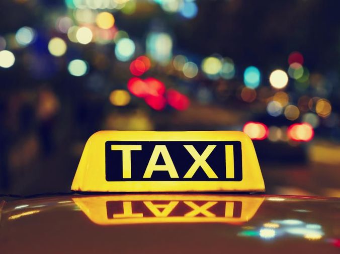 Te contamos todo sobre cómo conducir un taxi en España