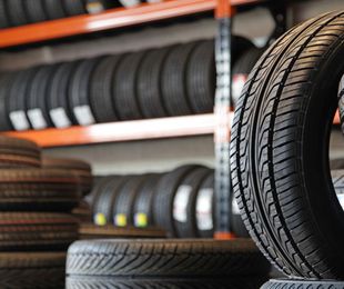 ¿Por qué es importante la alineación de los neumáticos?