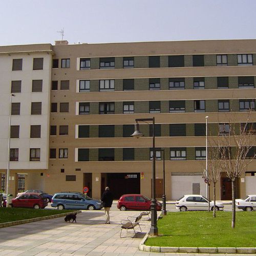 Edificio construido en Gijón (Jardines de la Algodonera)