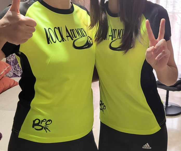 Equipaciones deportivas personalizadas: Servicios de Bordados y Publicidad By Olga