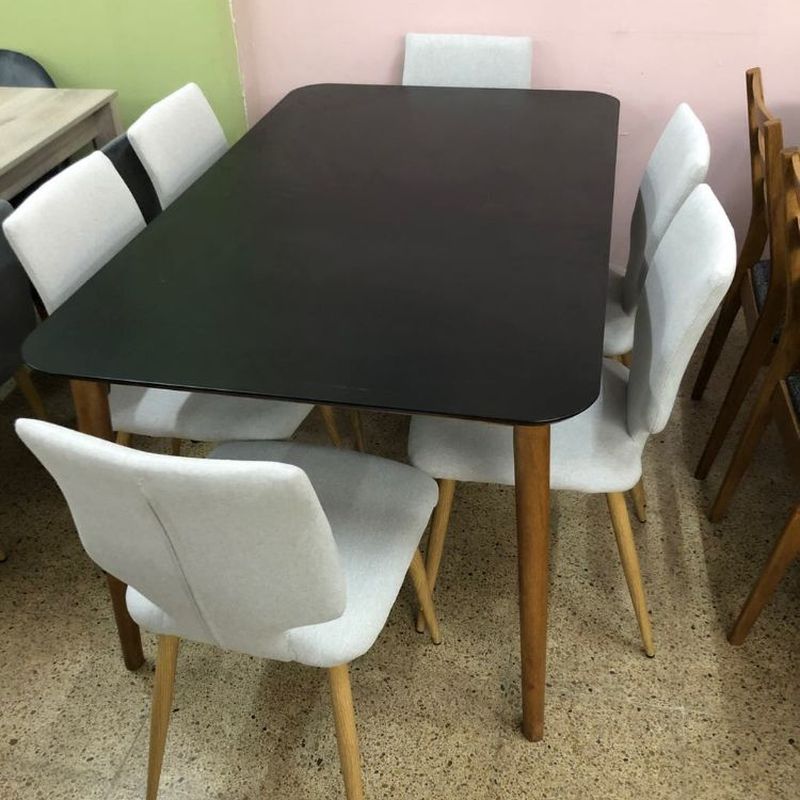 Mesa de madera y 6 sillas de tela gris: Productos de Remar Castellón