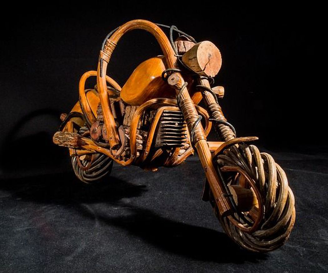 ¿Qué tipo de mantenimiento se realiza en una motocicleta ?