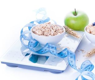 La importancia de un dietista nutricionista al elegir productos dietéticos en farmacias