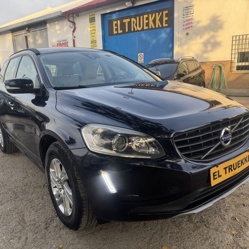 Volvo xc 60 2.0 d3 150 cv del 7/3015 con 318.000 km: Stock de Vehículos de El Truekke