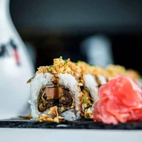 Maki-rolls: crujientes, clásicos, sorprendentes, con un toque picante, vegetales, de pescado, incluso de foie...