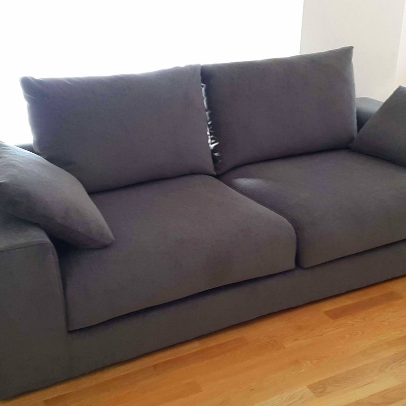 Tapizado de sofá, con tejido chenilla anti mancha