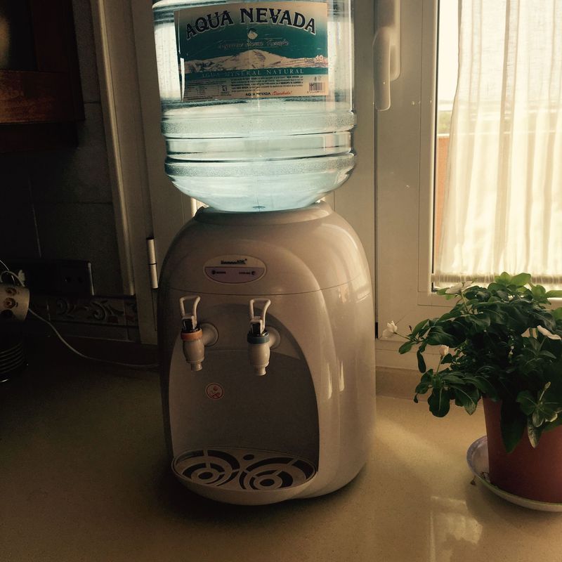 Distribución de Agua Nevada: Productos y Servicios de Ejido Vending - El Botellón