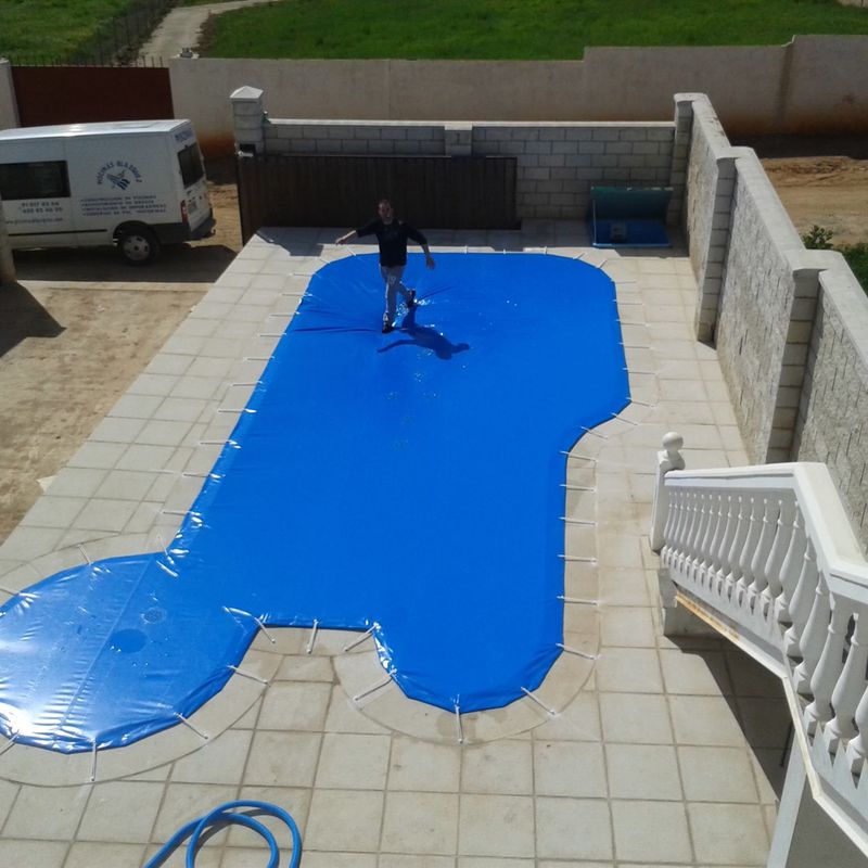Cobertores: Servicios de Piscinas Blázquez