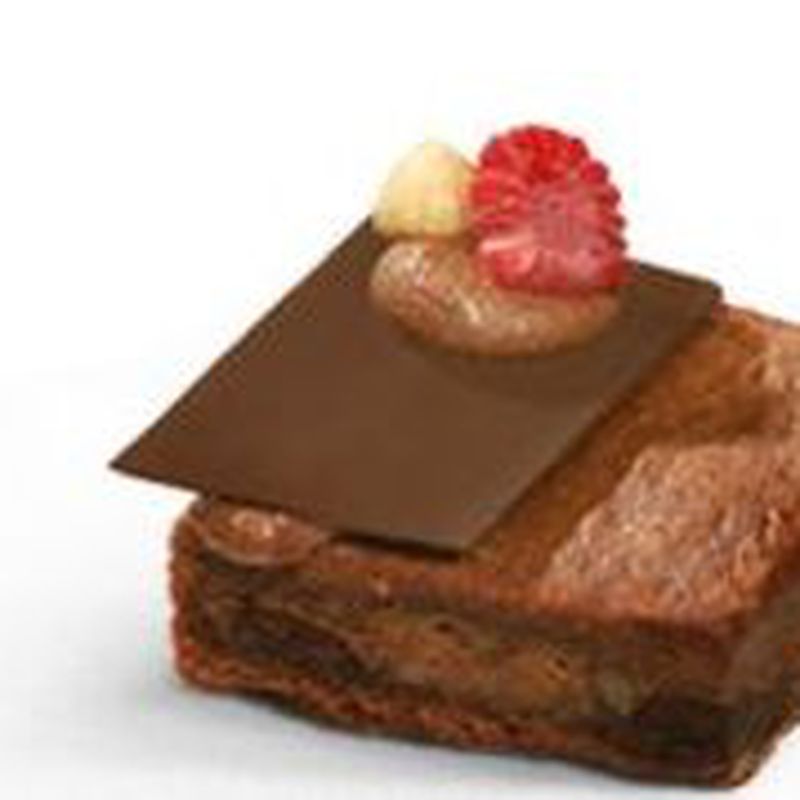 Brownie de chocolate, nueces y avellanas: Productos de MartaPino Postres
